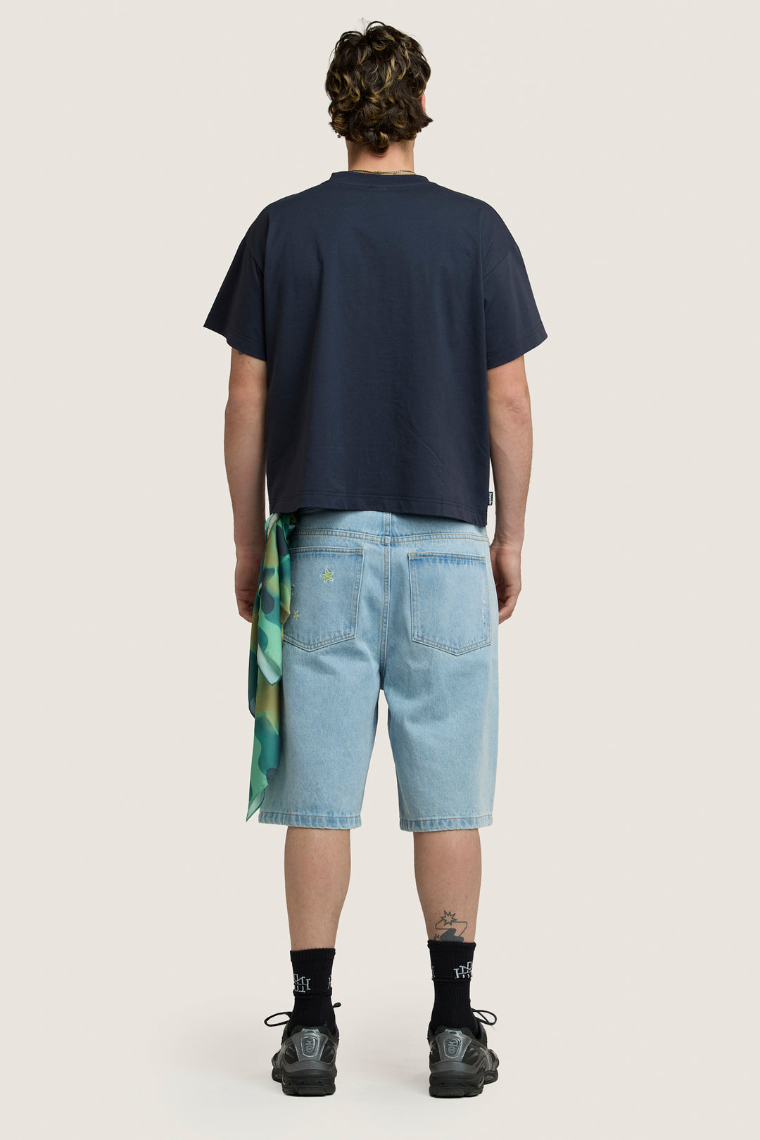 Earth Blossom Tee - Navy