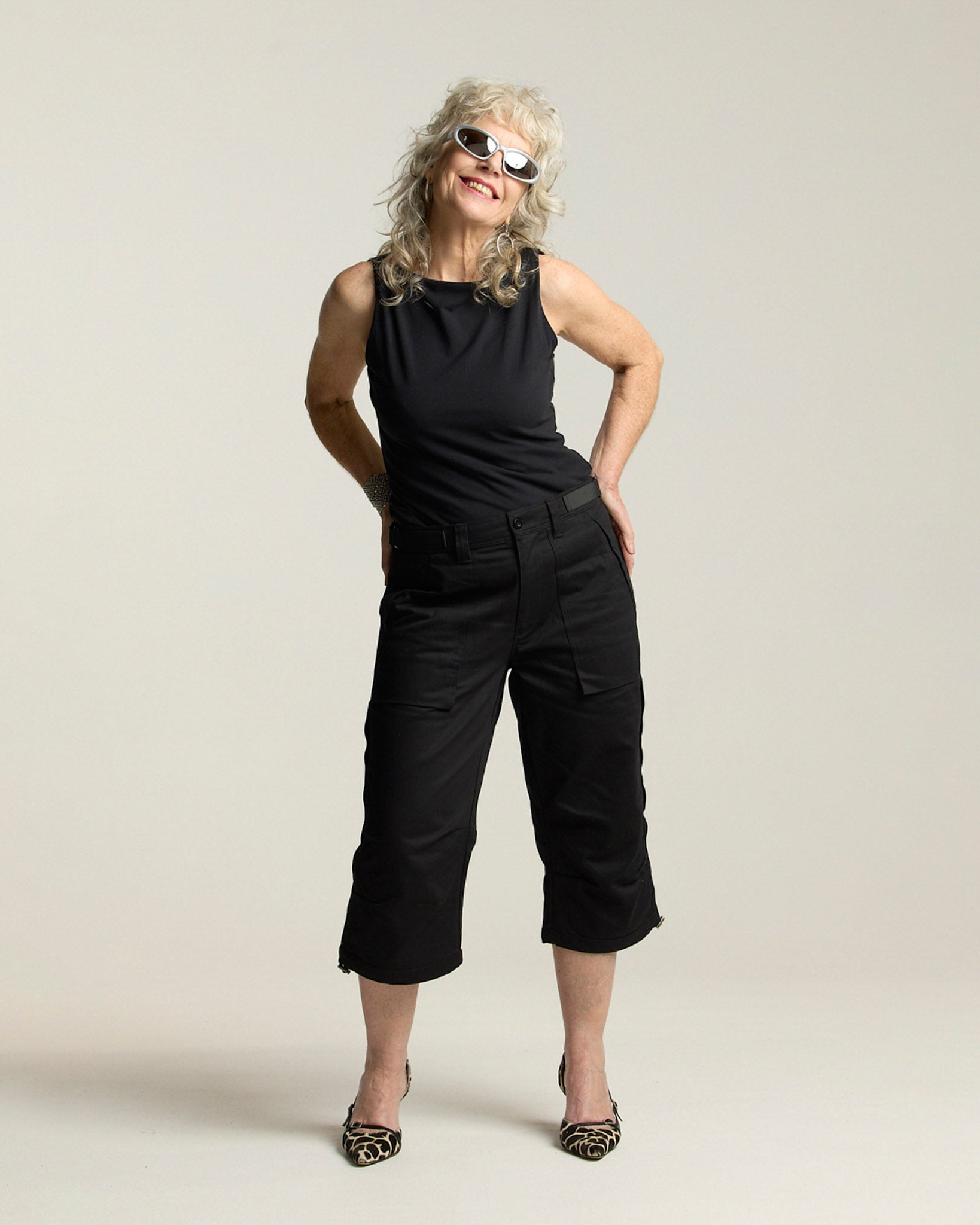 Cargo Capri Pants - Black